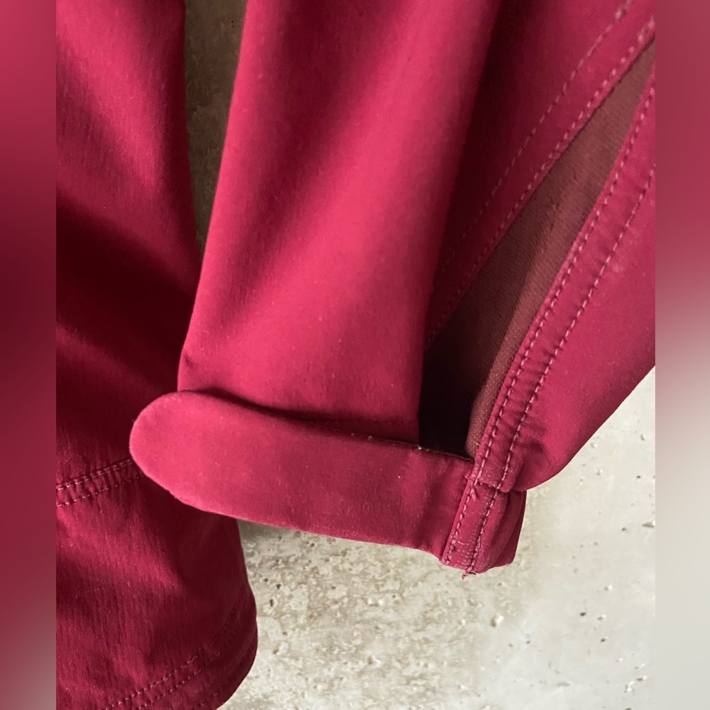 Patagonia Women’s Jacket with Fleece Interior - Picture 12 of 16